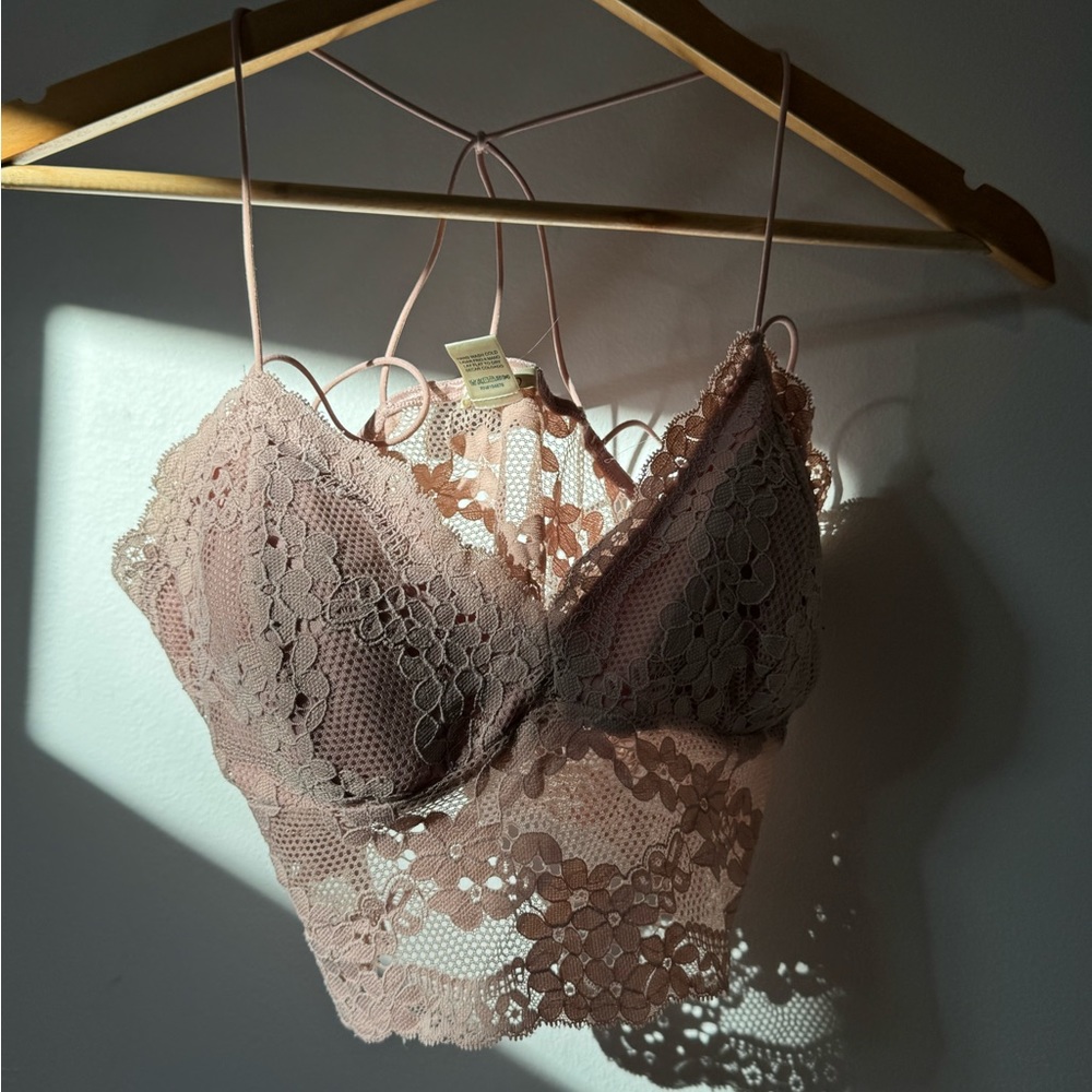 Cute Large Lace Croptop